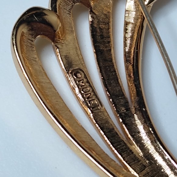 Vintage Monet Decorative Metal Brooch - Picture 10 of 15